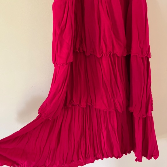 Dress - Picture 4 of 5